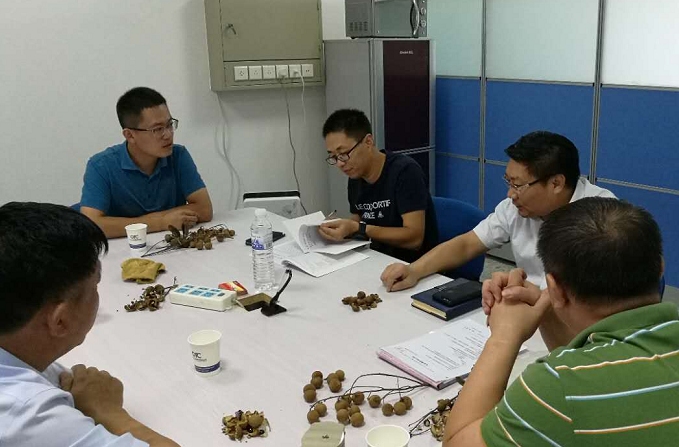 公司高層領(lǐng)導(dǎo)與青島國(guó)家質(zhì)檢中心部長(zhǎng)洽談會(huì)